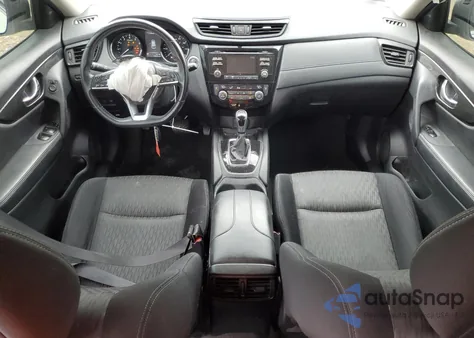 2017 Nissan Rogue S z USA, uszkodzony, nr VIN JN8AT2MT7HW393066